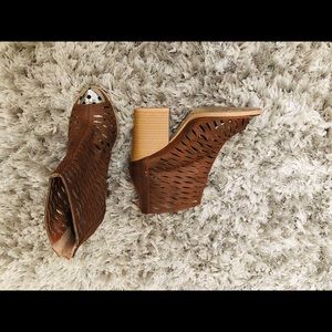 Open-toe booties